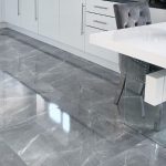 Gạch lát nền màu sáng hay tối đẹp hơn